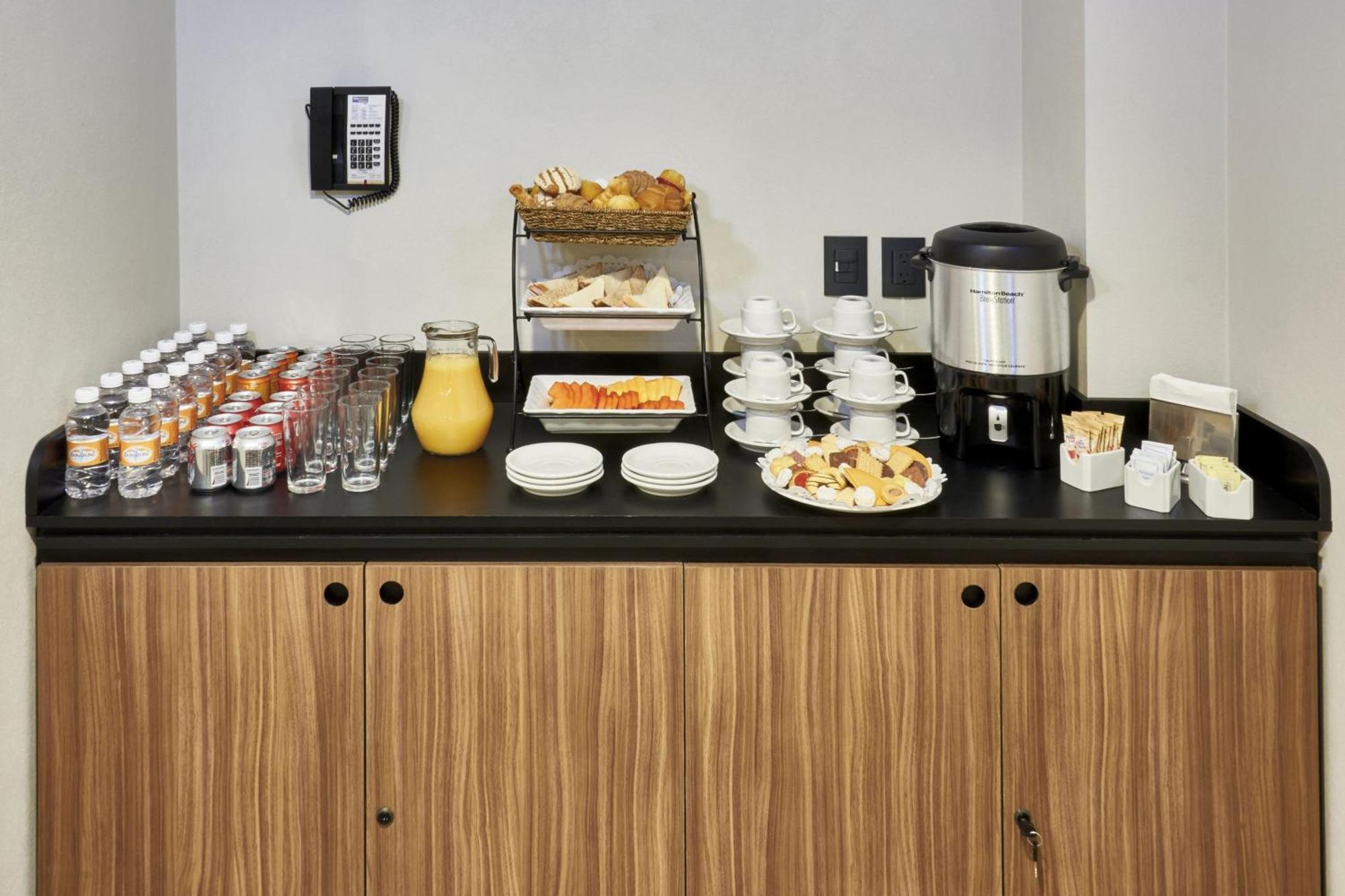 City Express By Marriott Caborca Heroica Caborca Екстериор снимка